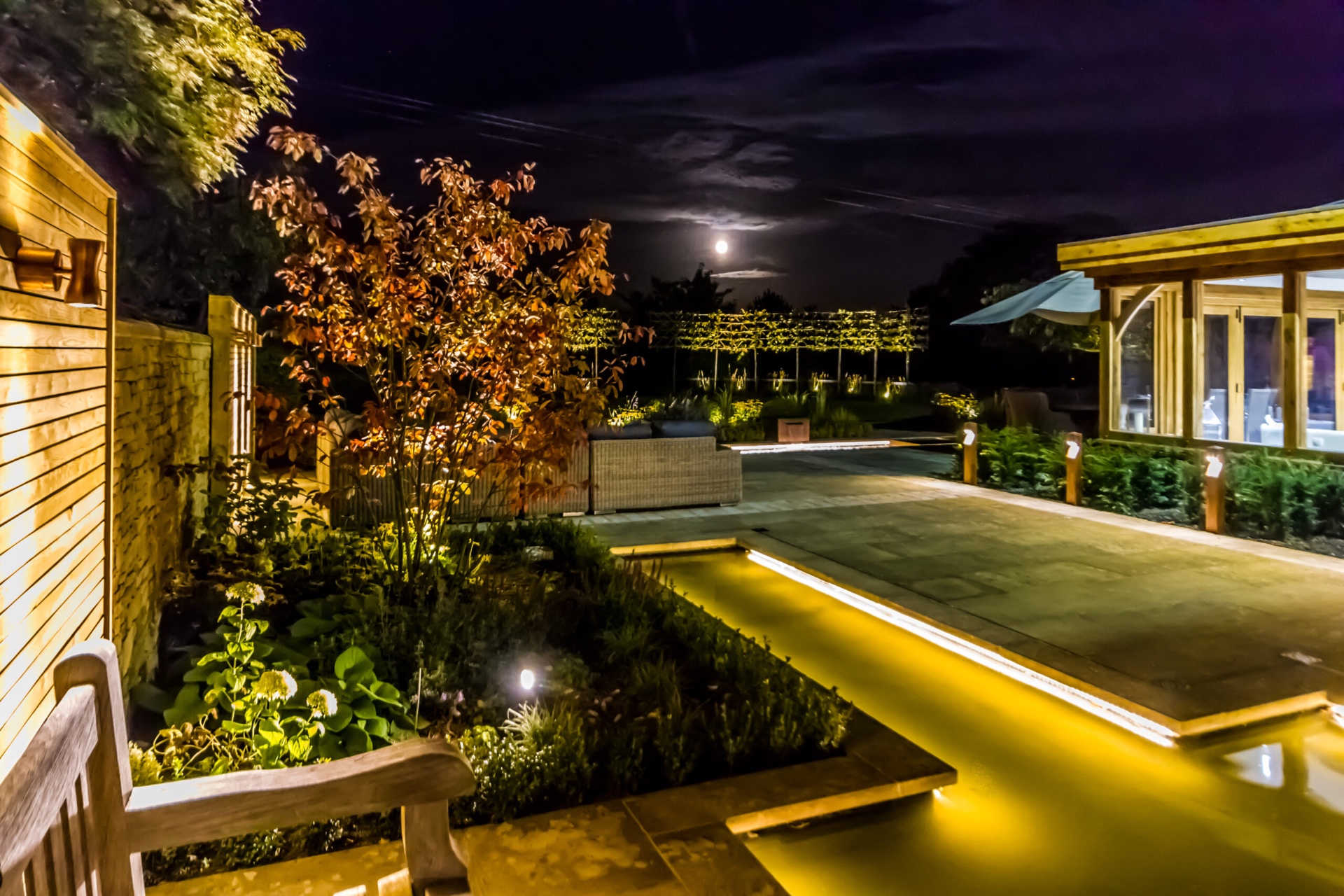 Completed outdoor wall lighting installation
